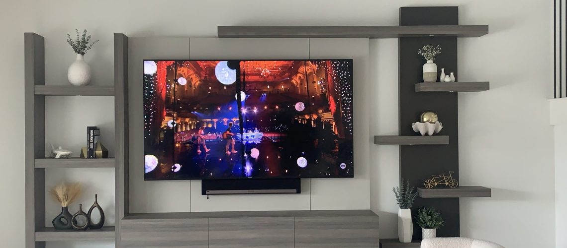 Custom Wall Units & Entertainment Centers Custom Wall Units & Entertainment Centers