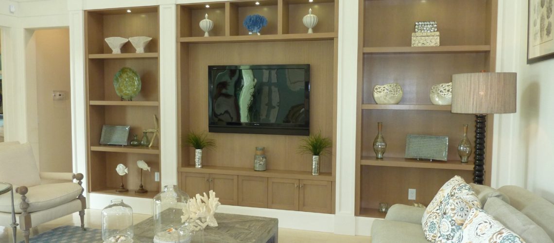 Skilled Wood Furniture Craftsmen Skilled Wood Furniture Craftsmen